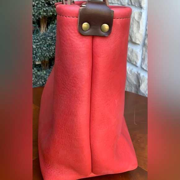 Go Forth Goods Large Crimson Avery Tote - Picture 4 of 12